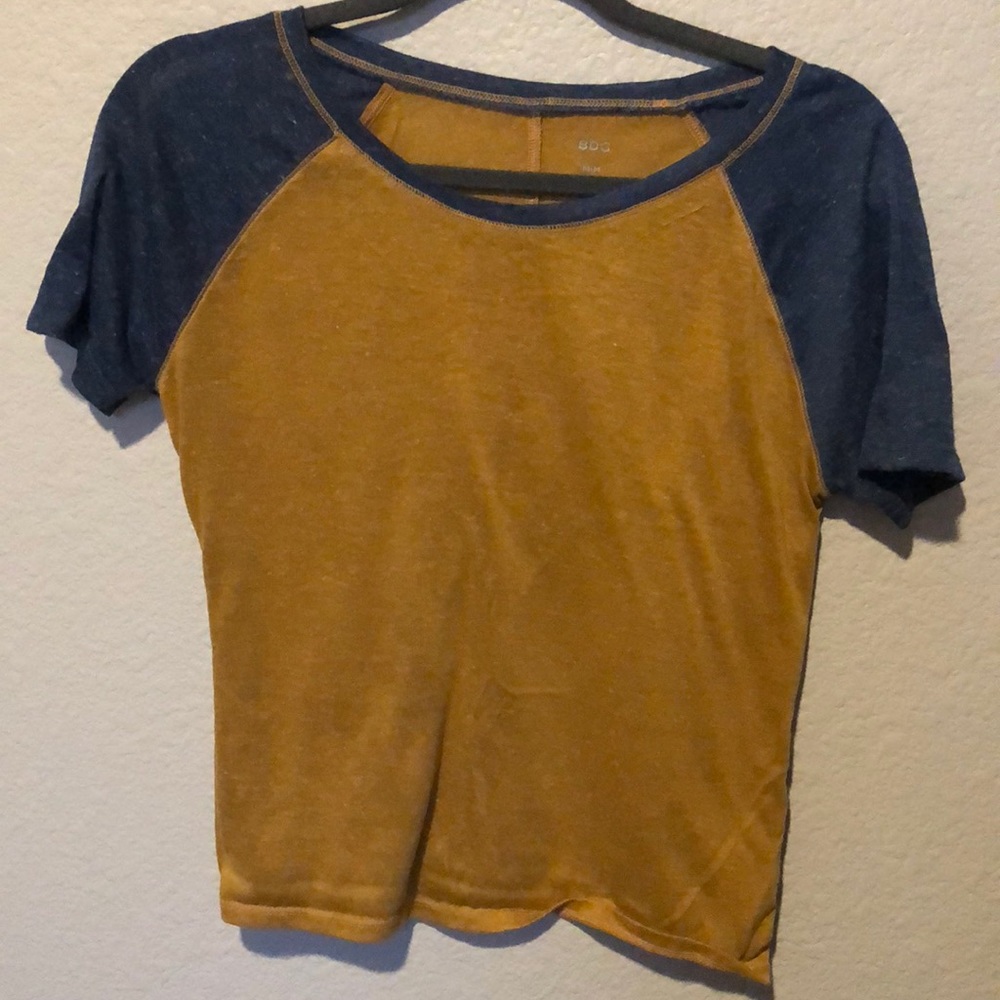 Women’s Tee Shirt